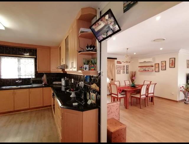 3 BEDROOM HOUSE FOR SALE IN RESERVOIR HILLS